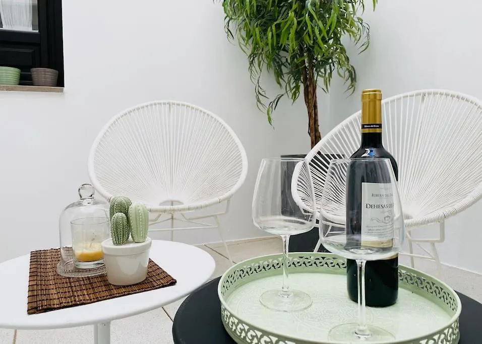 Lovely 2-Bed In Granada 1Min To Gran Via De Colon By Sharingco